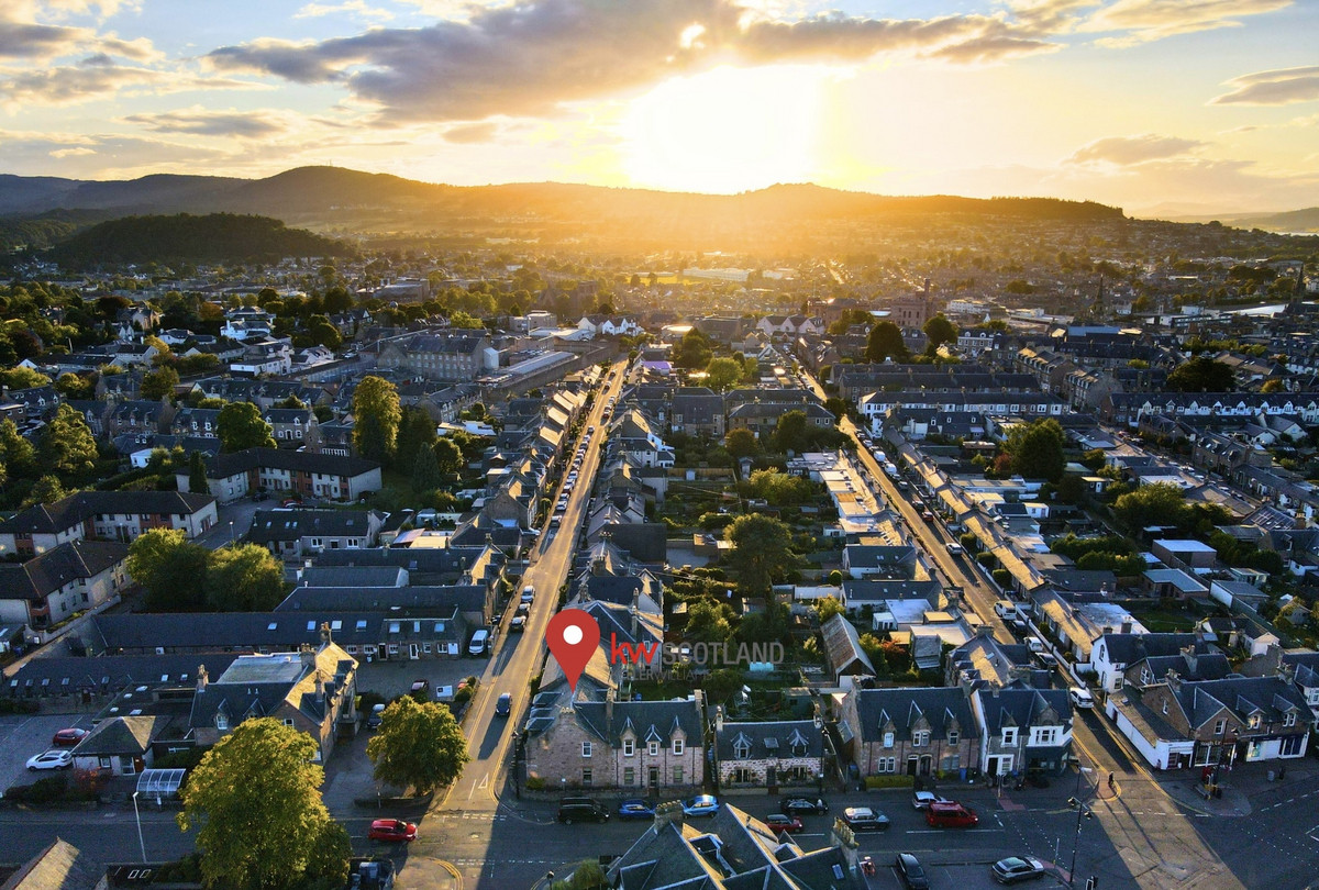 Property enquiry form background image