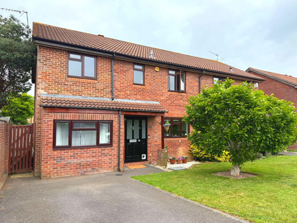 Property enquiry form background image