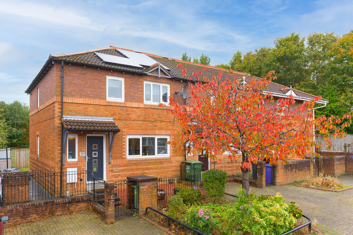 Property enquiry form background image