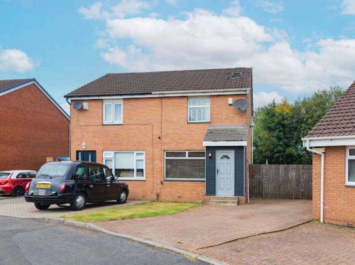 Property enquiry form background image