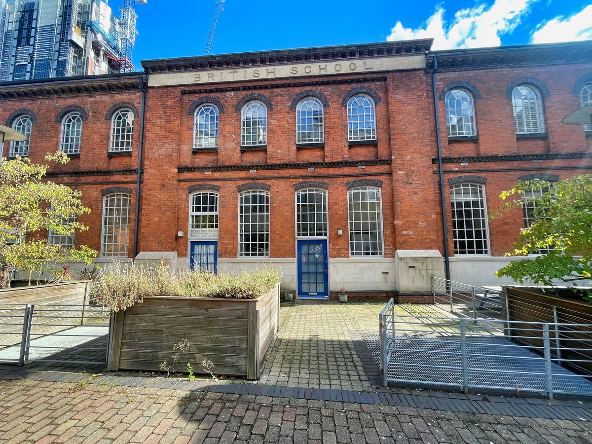 Listing image