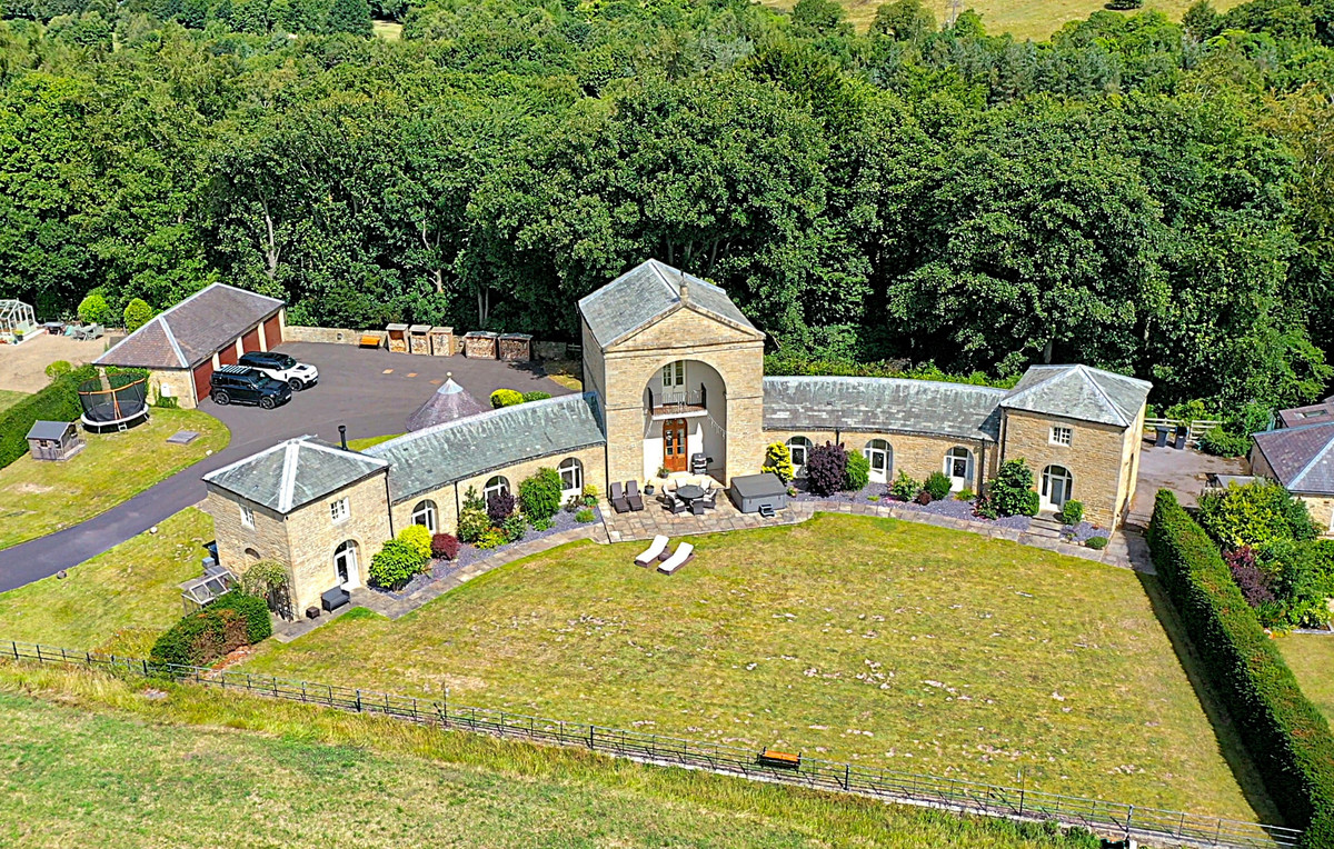 Property enquiry form background image